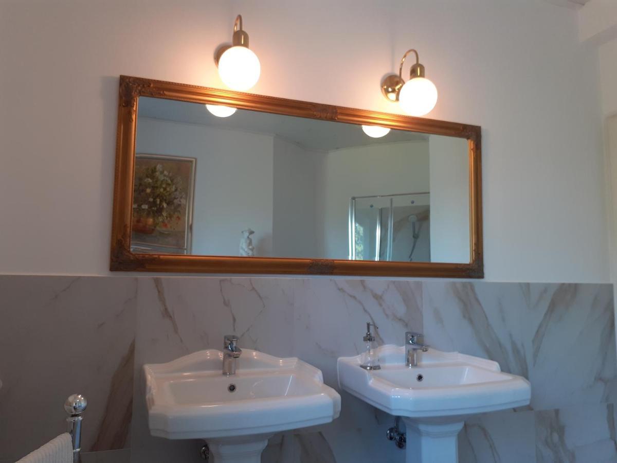 Csopak Mariann Apartman מראה חיצוני תמונה