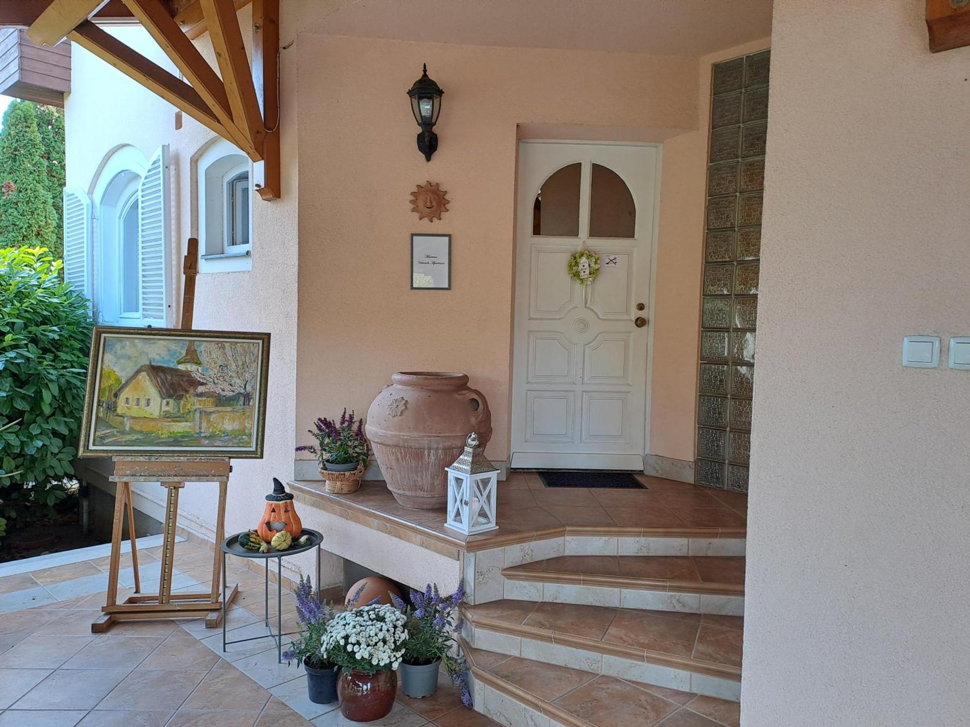Csopak Mariann Apartman מראה חיצוני תמונה